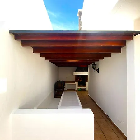 Roferos 32 Puerto del Carmen (Lanzarote)